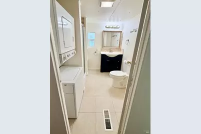 5756 Lois Avenue, Santa Rosa, CA 95403 - Photo 38