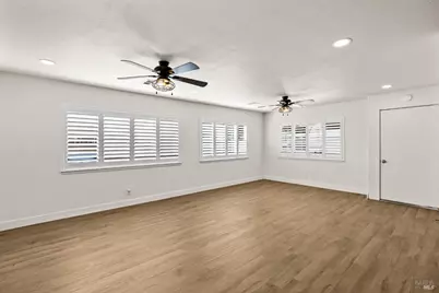2412 Foothill Boulevard #110, Calistoga, CA 94515 - Photo 10