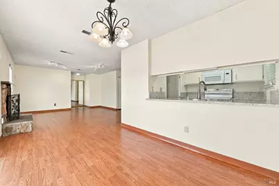 56 Belvedere Court, Napa, CA 94559 - Photo 8