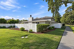 56 Belvedere Ct, Napa, CA 94559 - Photo 2