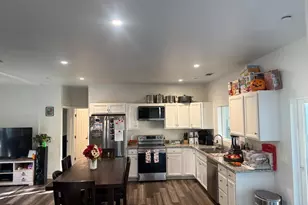 14006 Lakeshore Dr, Clearlake, CA 95422 - Photo 1