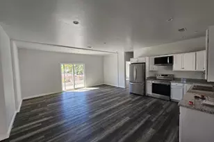 14006 Lakeshore Dr, Clearlake, CA 95422 - Photo 2