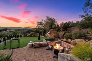 235 Clear Ridge Dr, Healdsburg, CA 95448 - Photo 30