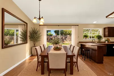 620 Carson Court, Vacaville, CA 95687 - Photo 12