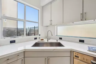 50 Cresta Drive #11, San Rafael, CA 94903 - Photo 12