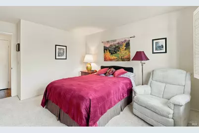 8800 Oakmont Drive, Santa Rosa, CA 95409 - Photo 24