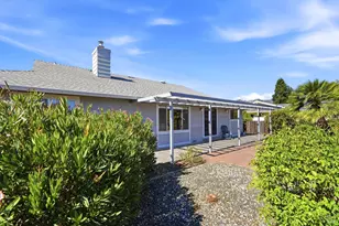 8800 Oakmont Dr, Santa Rosa, CA 95409 - Photo 34