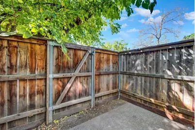 1354 Callen Street #C, Vacaville, CA 95688 - Photo 26