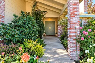8833 Oak Trail Dr, Santa Rosa, CA 95409 - Photo 2