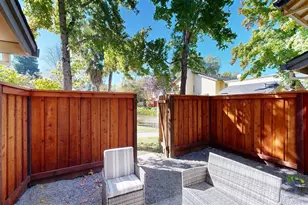 2402 Woodlake Dr, Santa Rosa, CA 95405 - Photo 20