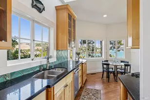 157 Beach Rd, Belvedere, CA 94920 - Photo 10