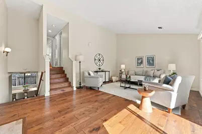 331 E T Street, Benicia, CA 94510 - Photo 2