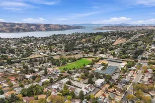 331 E T St, Benicia, CA 94510 - Photo 32