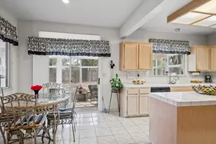 1039 Fennie Ct, Suisun City, CA 94585 - Photo 16
