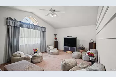 1039 Fennie Court, Suisun City, CA 94585 - Photo 42