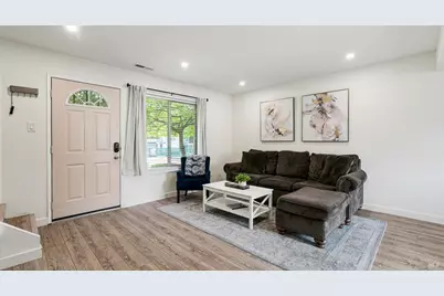 1722 Oldfield Way, Santa Rosa, CA 95401 - Photo 4