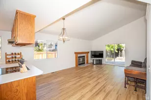 1621 Woodhue Ave, Santa Rosa, CA 95403 - Photo 4