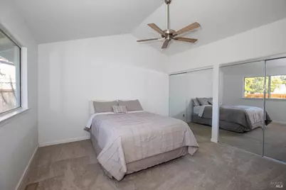 1621 Woodhue Avenue, Santa Rosa, CA 95403 - Photo 14