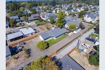1621 Woodhue Avenue, Santa Rosa, CA 95403 - Photo 36