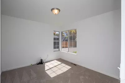 1621 Woodhue Avenue, Santa Rosa, CA 95403 - Photo 20