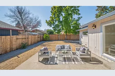 1133 Levine Drive, Santa Rosa, CA 95401 - Photo 18