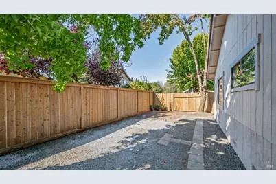1133 Levine Drive, Santa Rosa, CA 95401 - Photo 10