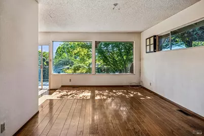 555 Las Colindas Road, San Rafael, CA 94903 - Photo 12