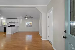124 Estrella Dr, Rohnert Park, CA 94928 - Photo 6