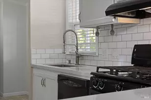 124 Estrella Dr, Rohnert Park, CA 94928 - Photo 20