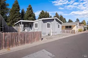 124 Estrella Dr, Rohnert Park, CA 94928 - Photo 2