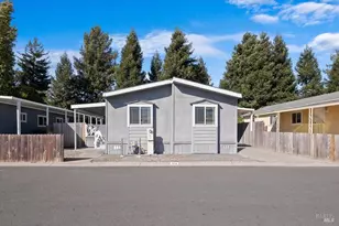 124 Estrella Dr, Rohnert Park, CA 94928 - Photo 1