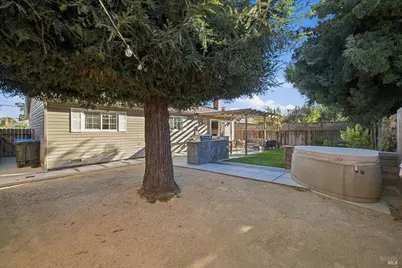 1525 Weaverly Drive, Petaluma, CA 94954 - Photo 48