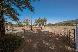 609 Mountain View Ave, Santa Rosa, CA 95407 - Photo 10