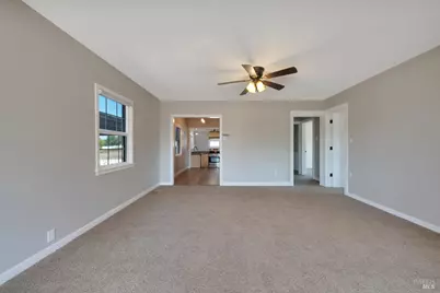609 Mountain View Avenue, Santa Rosa, CA 95407 - Photo 12