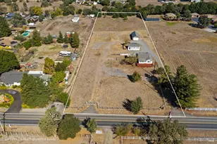 609 Mountain View Ave, Santa Rosa, CA 95407 - Photo 1