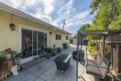 361 Berryessa Drive, Vacaville, CA 95687 - Photo 28