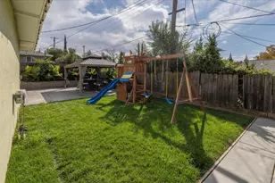 361 Berryessa Dr, Vacaville, CA 95687 - Photo 30