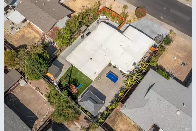 361 Berryessa Drive, Vacaville, CA 95687 - Photo 42