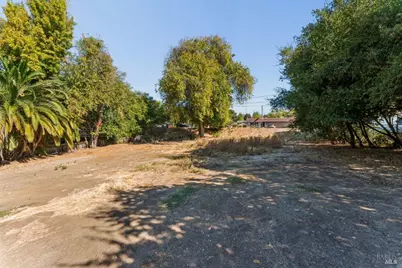 465 E Military Street, Benicia, CA 94510 - Photo 16