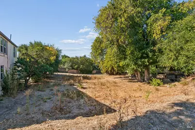 465 E Military Street, Benicia, CA 94510 - Photo 14