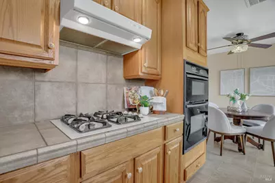 156 Heartwood Court, Vallejo, CA 94591 - Photo 12