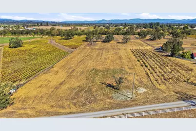 5695 Bravo Toro Lane, Santa Rosa, CA 95401 - Photo 2