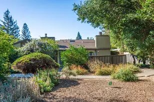 1184 Walnut St, Napa, CA 94559 - Photo 8