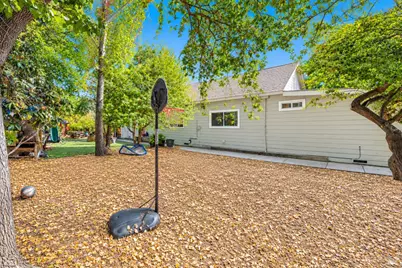 19094 Bay Street, Sonoma, CA 95476 - Photo 12