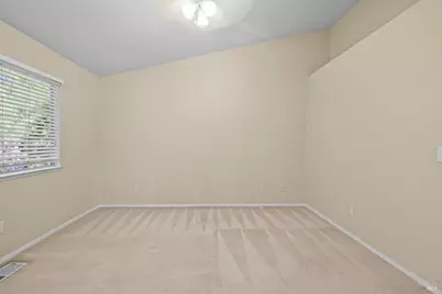 829 Vassar Drive, Vacaville, CA 95687 - Photo 42