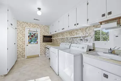 18 Country Club Drive, Fairfield, CA 94534 - Photo 24