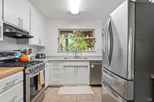 556 Virginia Cir, Redwood Valley, CA 95470 - Photo 8