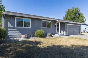 601 St Mary Dr, Santa Rosa, CA 95409 - Photo 2