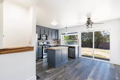 601 Saint Mary Drive, Santa Rosa, CA 95409 - Photo 10