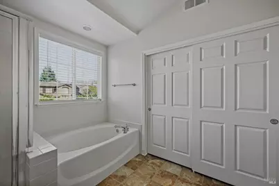 7648 12th Hole Drive, Windsor, CA 95492 - Photo 24